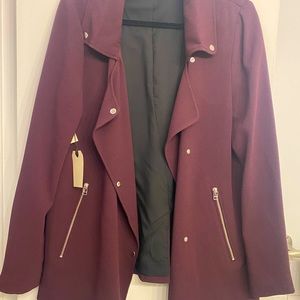 BRAND NEW W TAGS Aritzia Wilfred blazer/light jacket